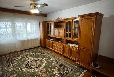 Apartament cu 2 camere decomandat în Traian - 2