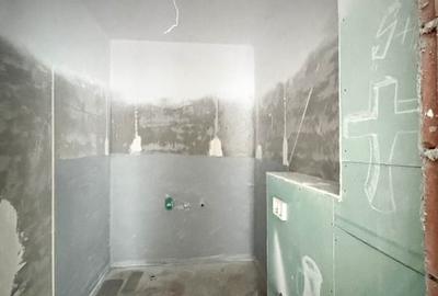 Apartament cu 4 camere decomandat în Unirii - 12