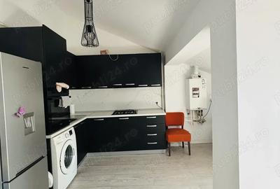 Vand apartament Safirului 87 mp +pod modern - 2