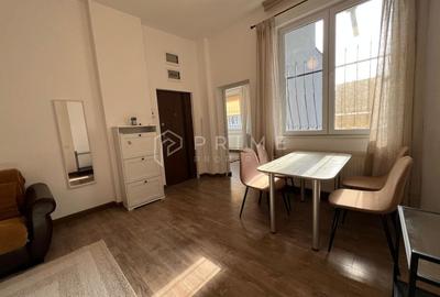 Apartament cu 3 camere decomandat în 7 Noiembrie - 12