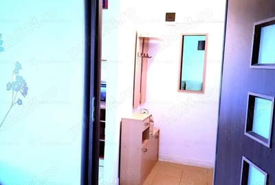 Ofer spre inchiriere apartament 2 camere, ultracentral, langa plaja, 450 E negociabil - 2