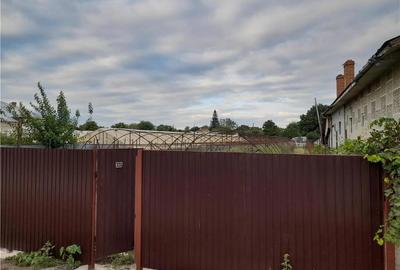 Teren de 980 mp, în Vărăști - 6