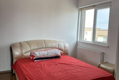Apartament cu 2 camere decomandat în 9 Mai - 6