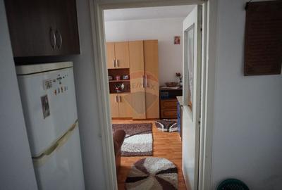 Apartament cu 2 camere decomandat în Central - 3