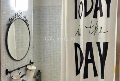 Garsonieră decomandată în Muncii