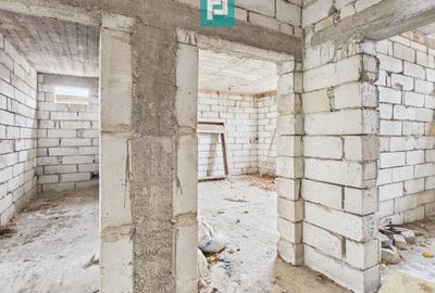 Casă individuală cu 7 camere cu Teren 1201 Mp în Almaș - 12