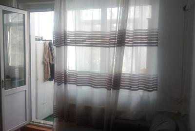 Apartament cu 2 camere semidecomandat în Berceni - 3