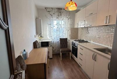 Apartament cu 3 camere decomandat în Central - 2
