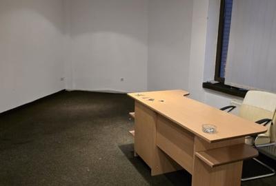 Spatiu comercial sau de birouri ultracentral etaj 1 - 1