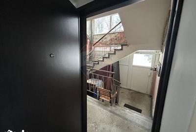 Spațiu comercial, de 48 mp, în Central - 7