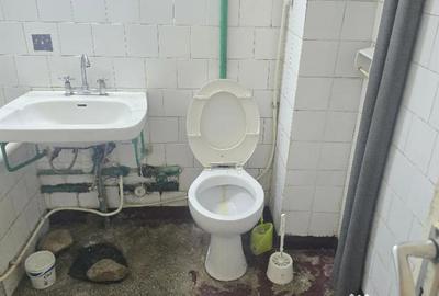 Apartament cu 2 camere decomandat în Piața Centrală