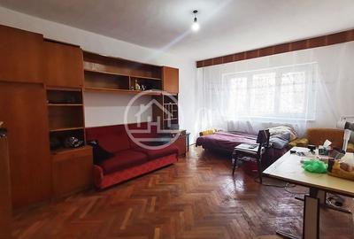 Apartament cu 3 camere de vanzare in zona Decebal, Oradea - 1