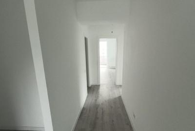 APARTAMENT 3 CAMERE, DECOMANDAT,ETAJUL 1, BLOC CU DOUA LIFT