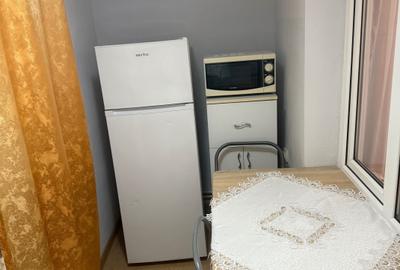 Garsonieră semidecomandată în Micro 40 - 2