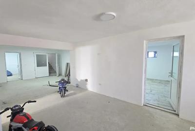 Casă în Central - 4