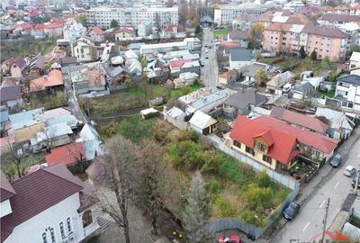 Teren 1.616 mp, D=28 ml, central zona case, autorizatie 3 cladiri P+2 - 11