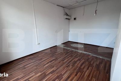 Spațiu comercial, de 25 mp, în Central - 2