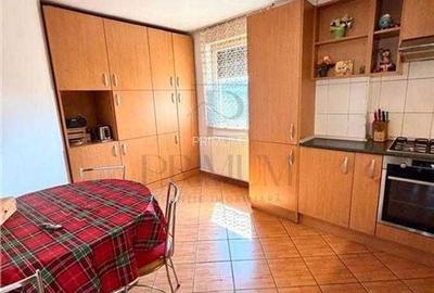 Apartament cu 4 camere decomandat în Aradului - 2