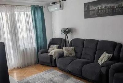 Tudor - Vanzare apartament 3 camere - Str. Infratirii - 1