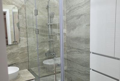 Apartament cu 2 camere decomandat în Astra