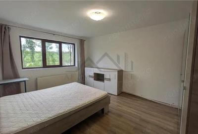 Apartament cu 4 camere în Valea Adâncă - 3