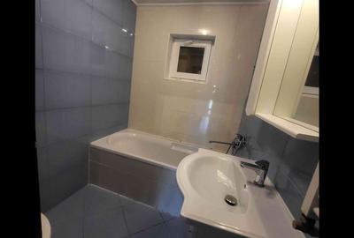 Casă cu 4 camere cu Teren 510 Mp în Șerbănești - 11