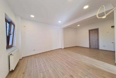 Casă individuală cu 18 camere cu Canalizare în Calea Călărașilor - 29