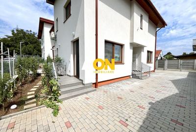 Casă cu 3 camere cu Canalizare în Cetate - 2