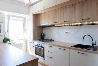 Garsonieră decomandată în Titan - 8