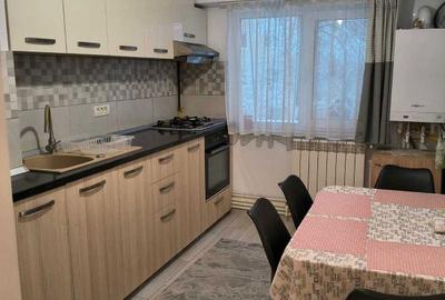 Apartament cu 3 camere decomandat în Boema - 1