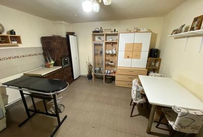 Casa de vanzare langa padure-liniste, aer curat ?i peisaje de vis Casa de vanzare langa padure-liniste, aer curat ?i peisaje de vis - 6