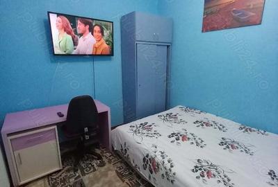 Garsonieră decomandată în Capitol