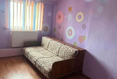 Apartament cu 2 camere semidecomandat în Sud