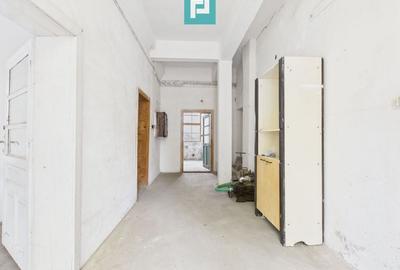 Spațiu de producție cu 4 camere în Periam - 2