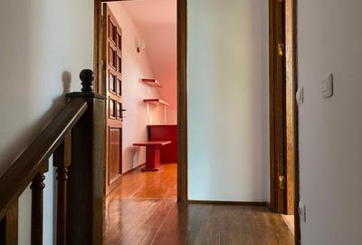 Casă cu 5 camere cu Teren 569 Mp în Băneasa - 3