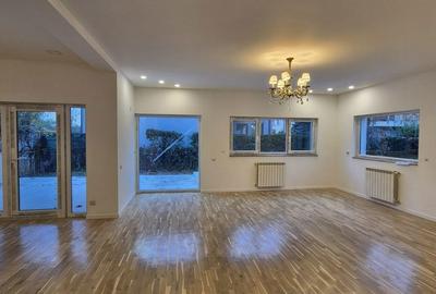 Casă cu 6 camere cu Teren 580 Mp în Central - 5