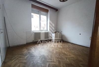 Casa individuala + garaj si anexa, oportunitate investitie, Sagului! - 6