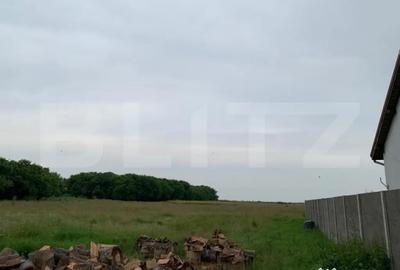 Teren de 672 mp, în Central - 4