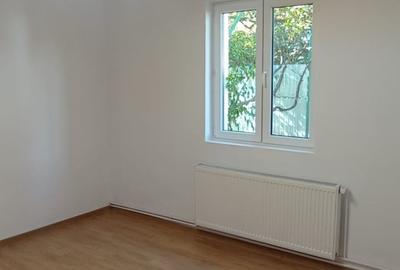 Casa singura curte pentru Birouri Parcul Circului metrou Stefan cel Mare 1,1 km Casa singura curte pentru Birouri Parcul Circului metrou Stefan cel Mare 1,1 km - 2