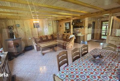 Casă cu 4 camere cu Teren 1000 Mp în Stremț - 4