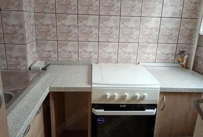 Inchiriez garsoniera - 3