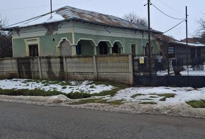 Casă individuală cu 5 camere cu Teren 670 Mp în Copăceanca - 1