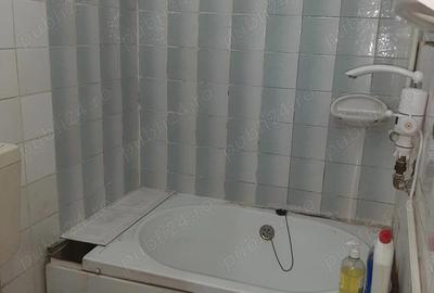 Toporasi-Branistari,Iacob Andrei, sector 5, garsoniera-etaj 1 din P+4, bloc civilizat - 2