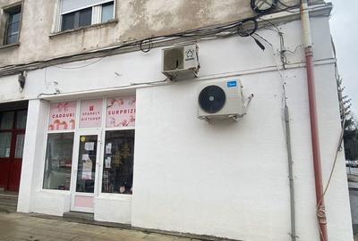Spațiu comercial, de 60 mp, în Central - 1