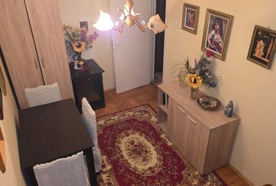 Apartament cu 3 camere semidecomandat în Tătărași - 1