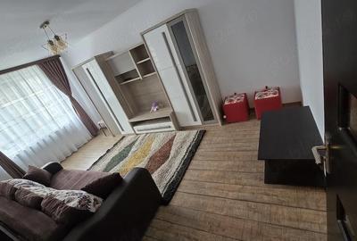 Garsonieră decomandată în Micro 9 - 4