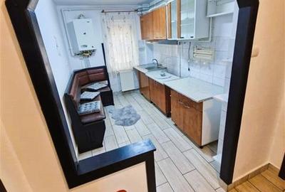 Apartament 2 camere, centrala proprie, zona Sacele - 3