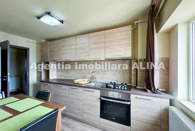 Apartament cu 3 camere decomandat în Decebal - 20