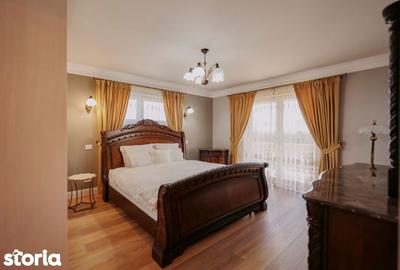 Casă cu 6 camere cu Teren 11880 Mp în Central - 10
