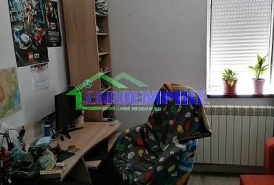 Apartament 3 camere de vanzare zona Abator, CENTRALA GAZ - 5